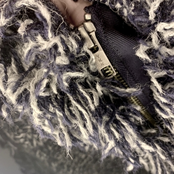 Banana Republic Sweater Vest Fringe Trim Wool/Alpaca/Acrylic Navy/ Gray - Picture 7 of 13